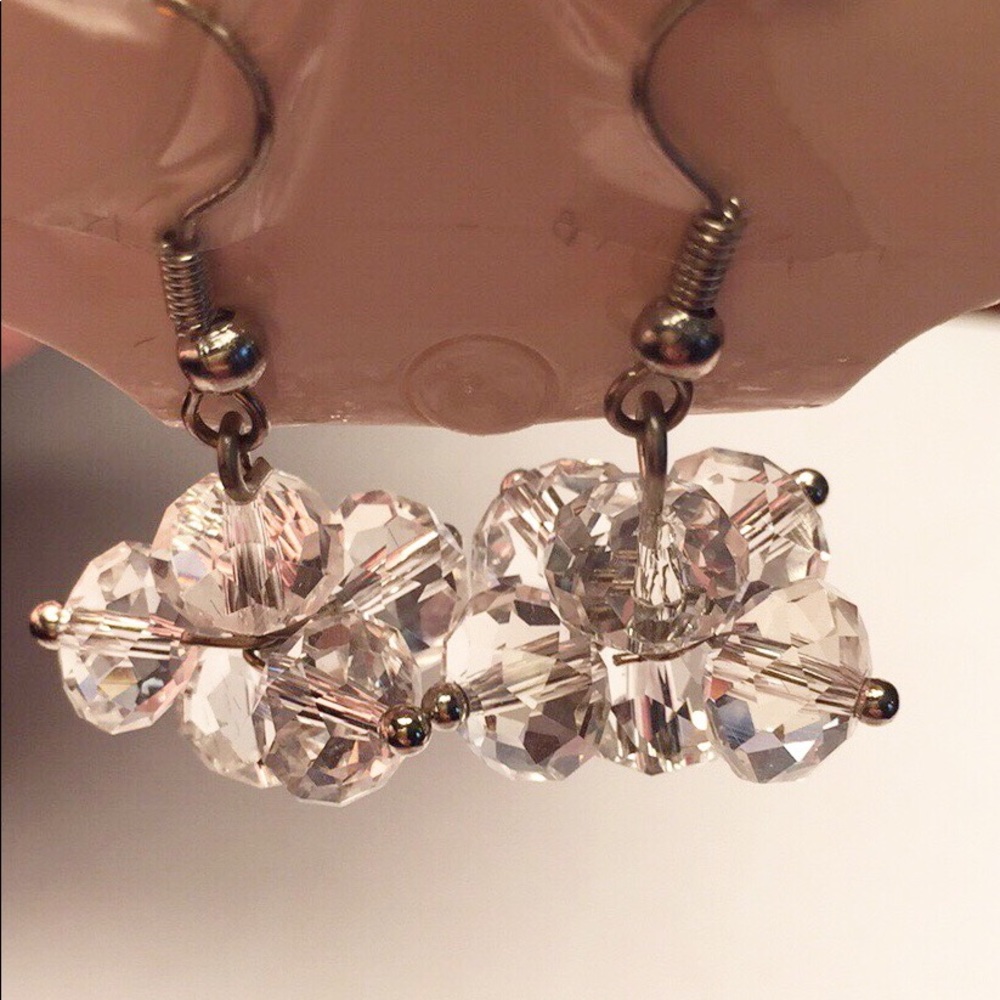 NWT Jewelry Bundle. Earrings & Necklaces - Picture 4 of 10